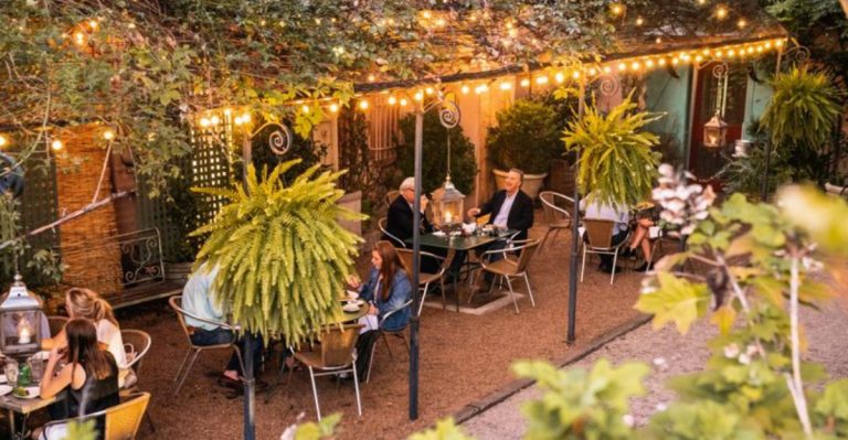 12 Alabama Burger Joints Everyone Should Try Before They’re Too Famous