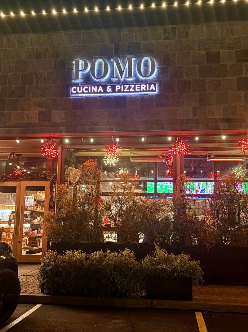 Pomo Pizzeria Napoletana