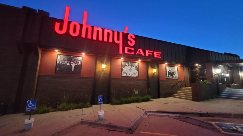 Johnny's Cafe