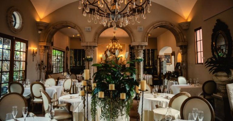 12 Best Restaurants In Arizona To Add To Your To-Do list