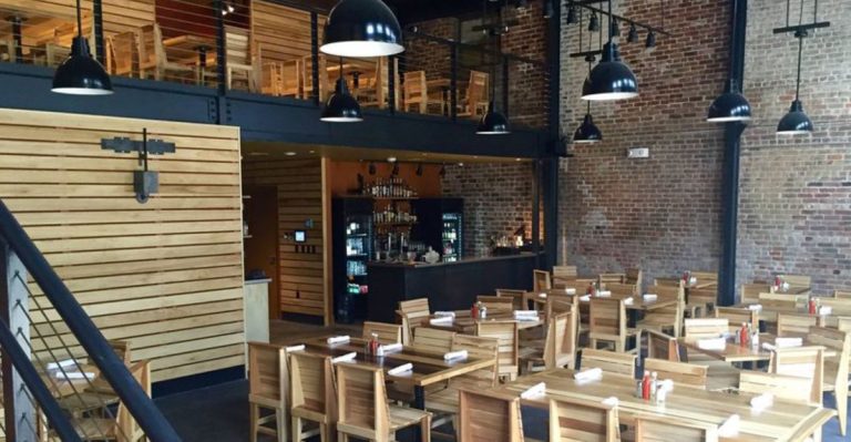 12 Cajun Restaurants In Louisiana That Warm Up Fall Nights