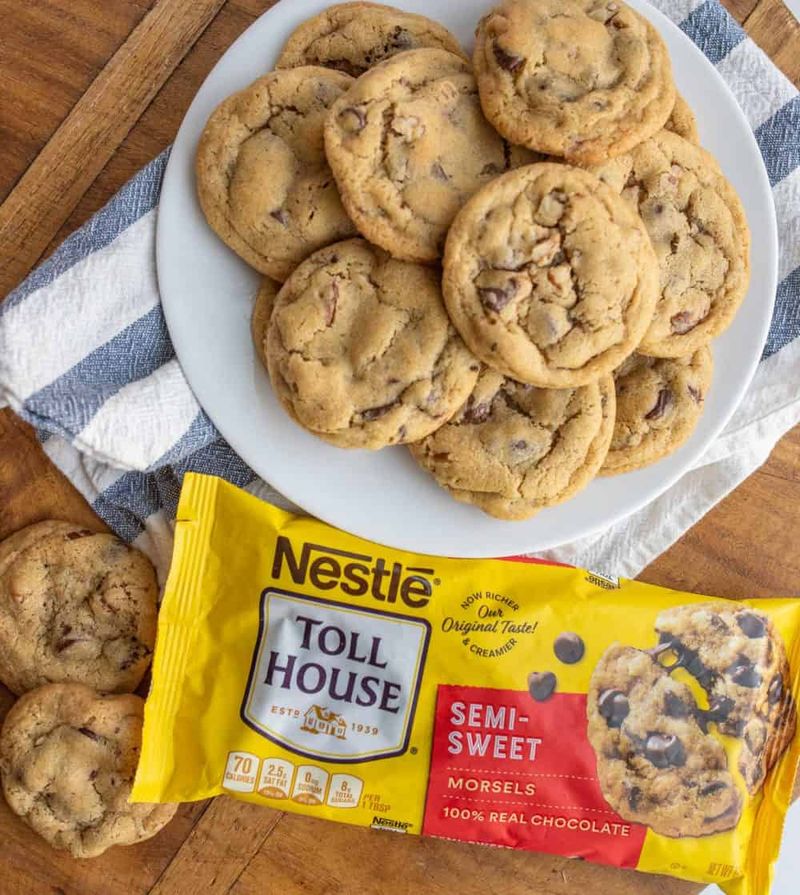 Toll House Chocolate Chip Cookies