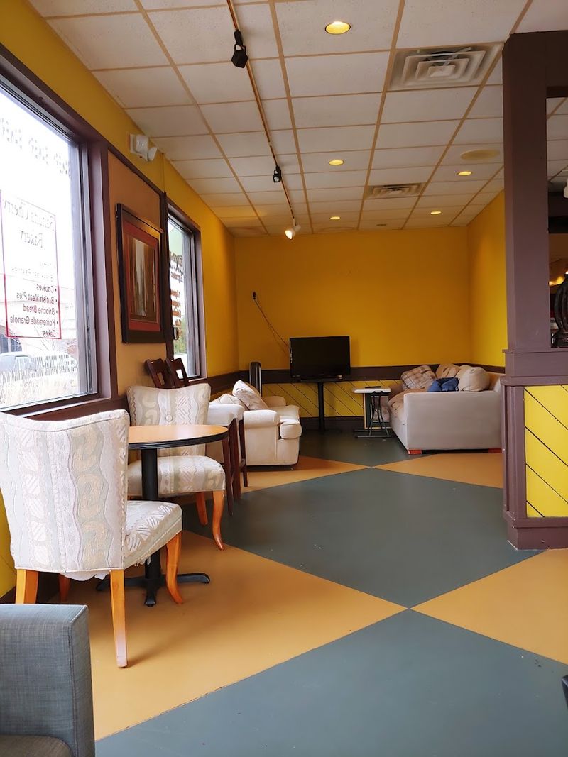 Banana Cherry Bakery - Rockford