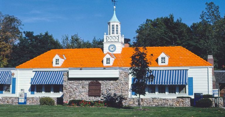 12 Defunct New York Chains No One’s Shedding Tears Over