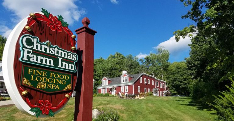 12 Fireplace-Warm Small-Town Restaurants In New Hampshire With True Winter Charm