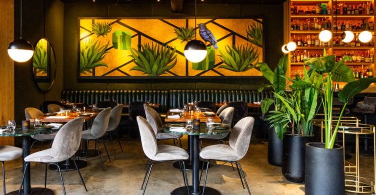 12 Florida 24-Hour Restaurants Locals Swear By Any Time Of Day