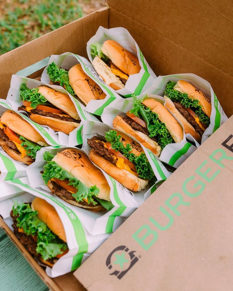 BurgerFi – Pompano Beach Pier (Pompano Beach)