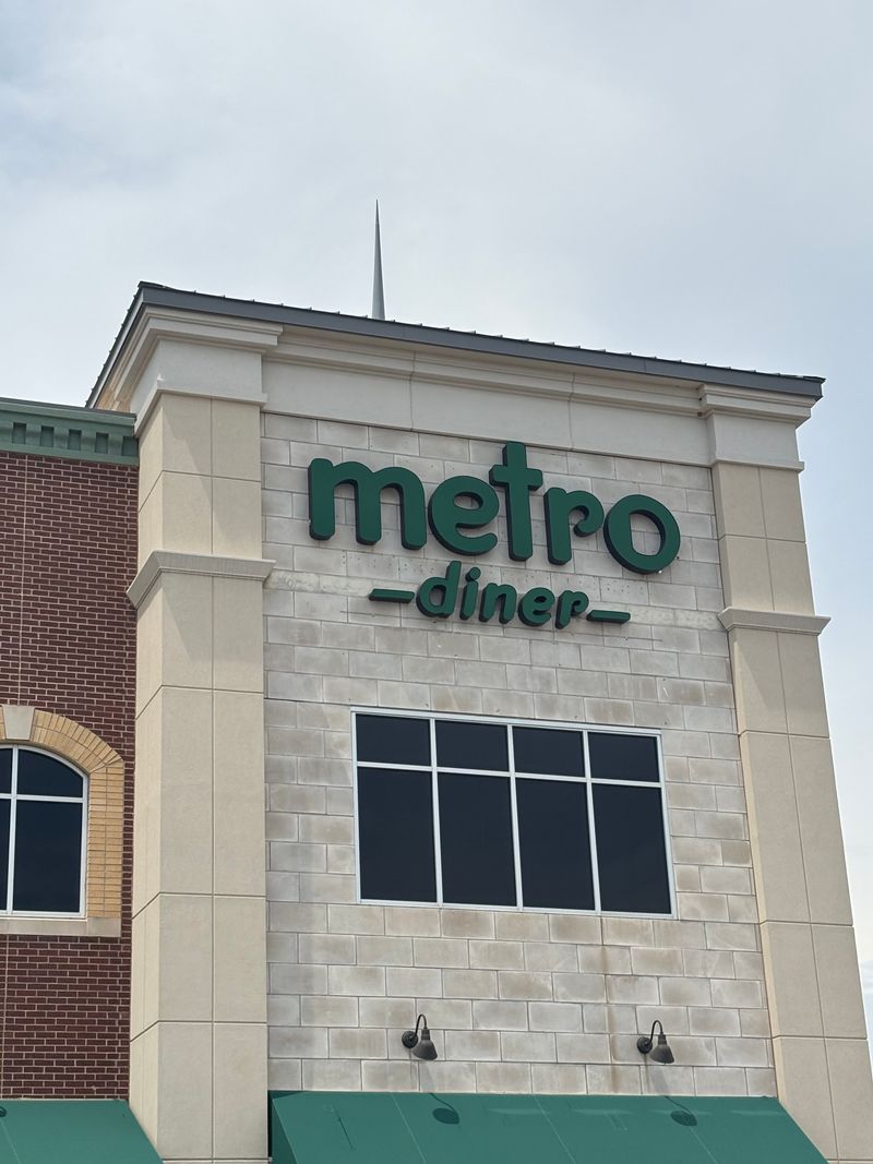 Metro Diner