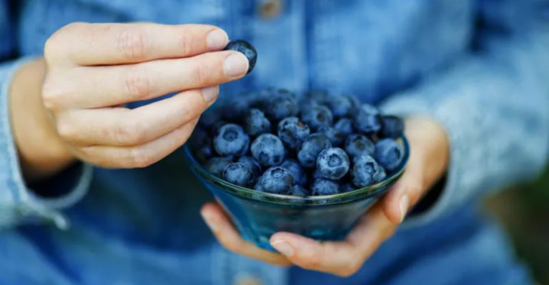 12 Healthiest Fruits, Ranked From Least To Most Nutritious