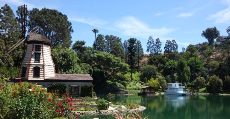 12 Hidden California Gardens That Feel Like Secret Worlds