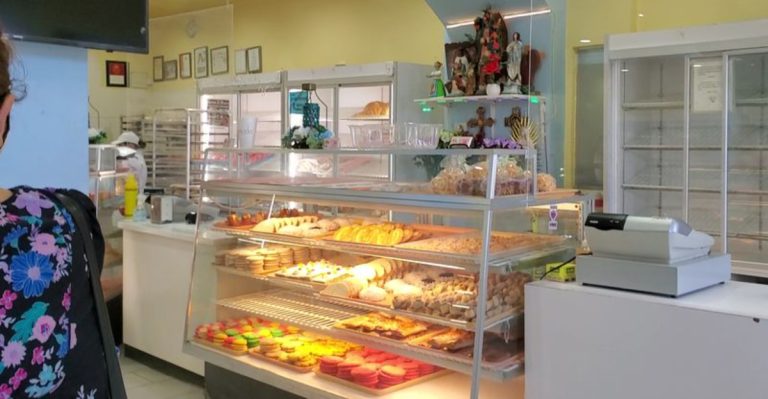 12 Hidden Grocery Stores In Arizona With Incredible Homemade Food