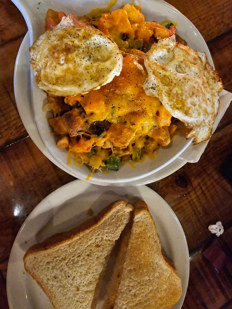 Starved Rock State Park – Lodge Restaurant at Starved Rock (Main Dining Room)