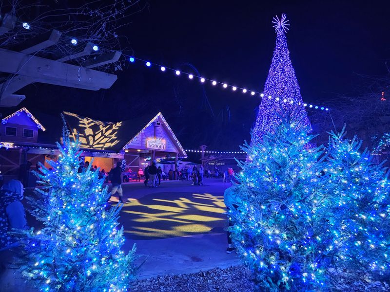 Dollywood's Smoky Mountain Christmas, Pigeon Forge