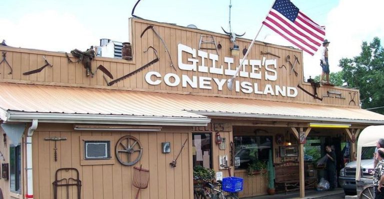 12 Michigan Chicken Fried Steak Plates That Push The Limits Of The Skillet