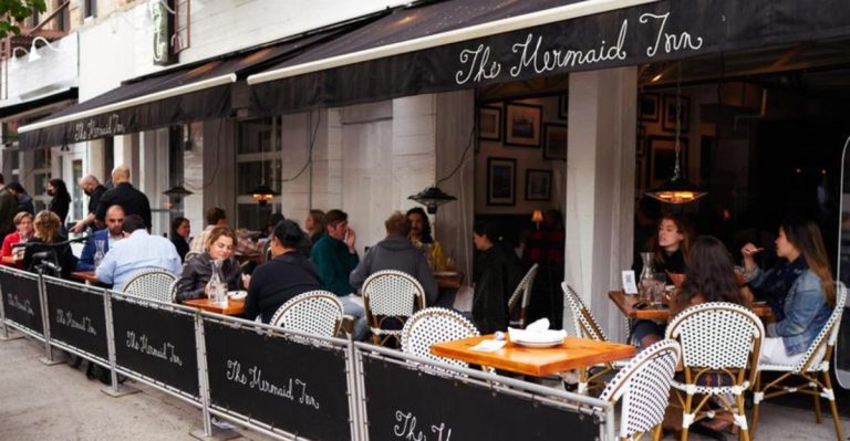 12 New York Seafood Chains That Locals Agree Are Worth Every Bite