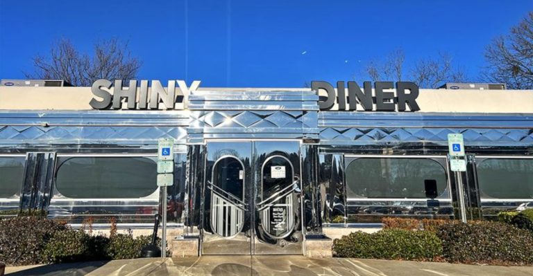 12 North Carolina Diners Serving Comfort Food That Feels Just Like Home