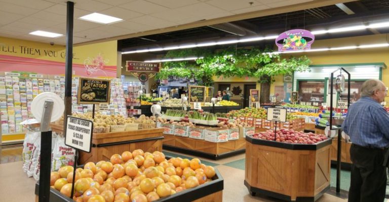 12 Pennsylvania Amish Grocery Stores Beloved For Their Homemade Culinary Treats