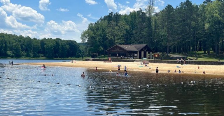 12 Pennsylvania Beaches You Might Not Know About But Locals Adore