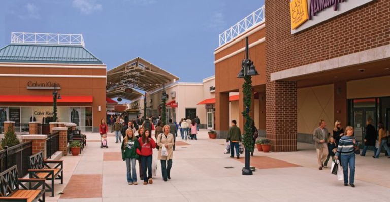 12 Pennsylvania Discount Stores So Big You’ll Find Treasures At Rock-Bottom Deals