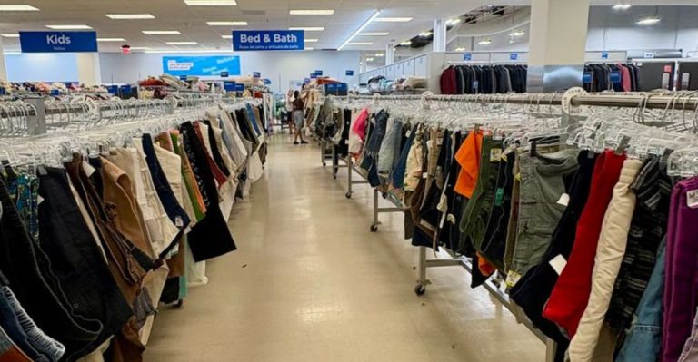12 Pennsylvania Thrift Stores So Big, $25 Can Score A Bag Full Of Treasures