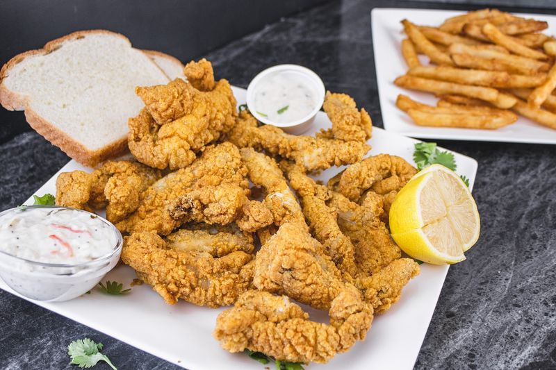 Louie Legends – Peoria