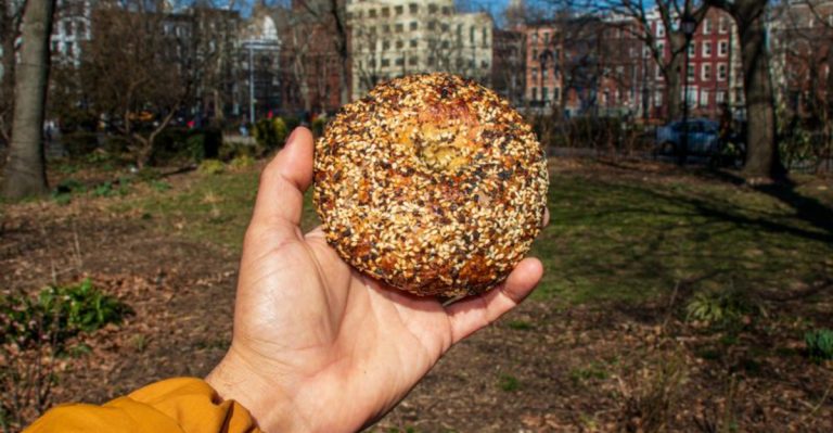 12 Real Reasons New York Bagels Will Always Be The Best