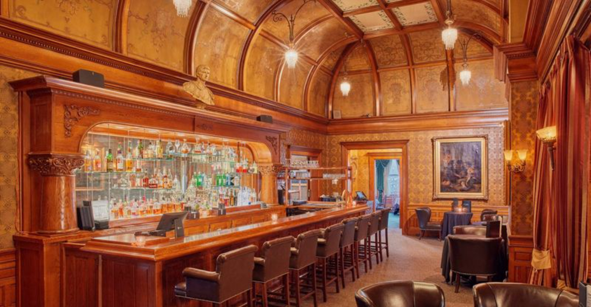 Some of Michigan's most romantic restaurants