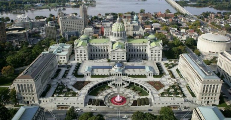 12 Scenic Pennsylvania Getaways That Start The Moment You Step Onto The Train