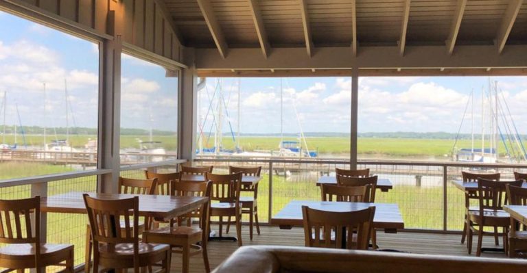 12 Scenic South Carolina Spots Where The Lowcountry Charm Is On The Plate And The Horizon