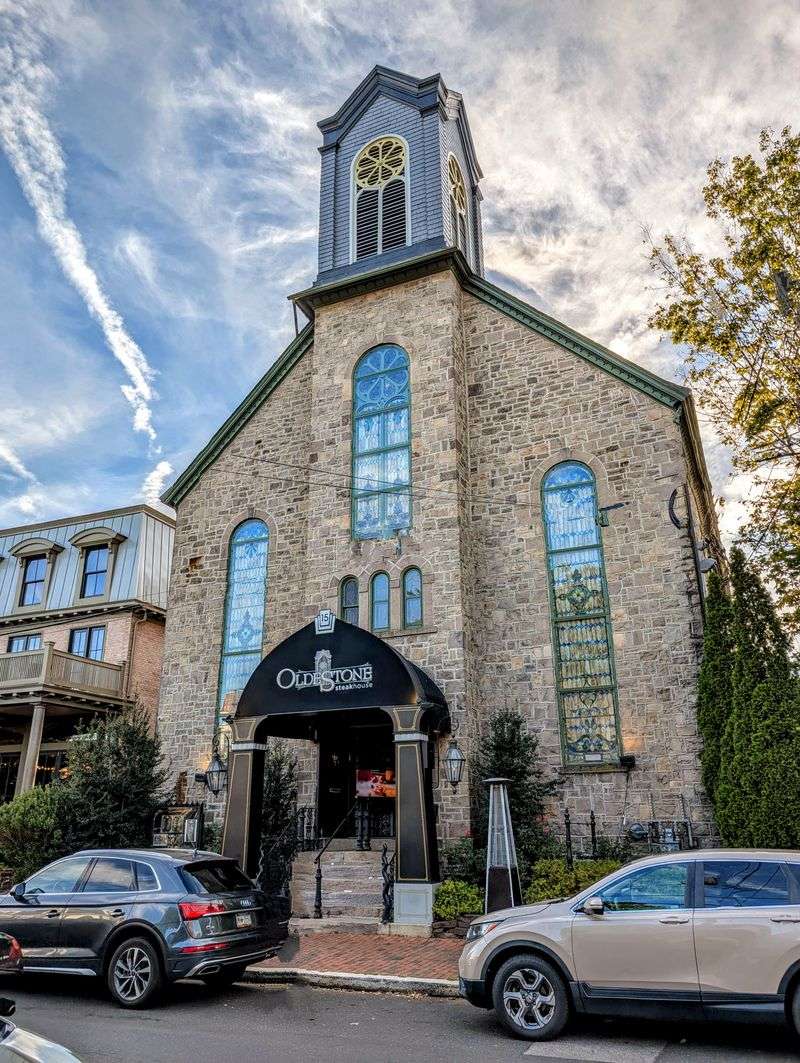 Oldestone Steakhouse (New Hope)