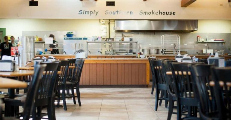 12 South Carolina BBQ Buffets That Prove Mustard Sauce Is Always Worth A Second Helping