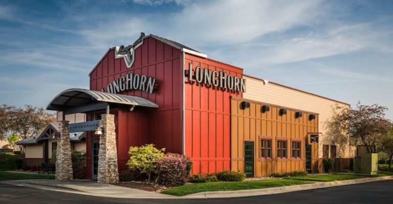 12 South Carolina Steakhouse Chains That Locals Swear Deliver Flavor Worth The Splurge