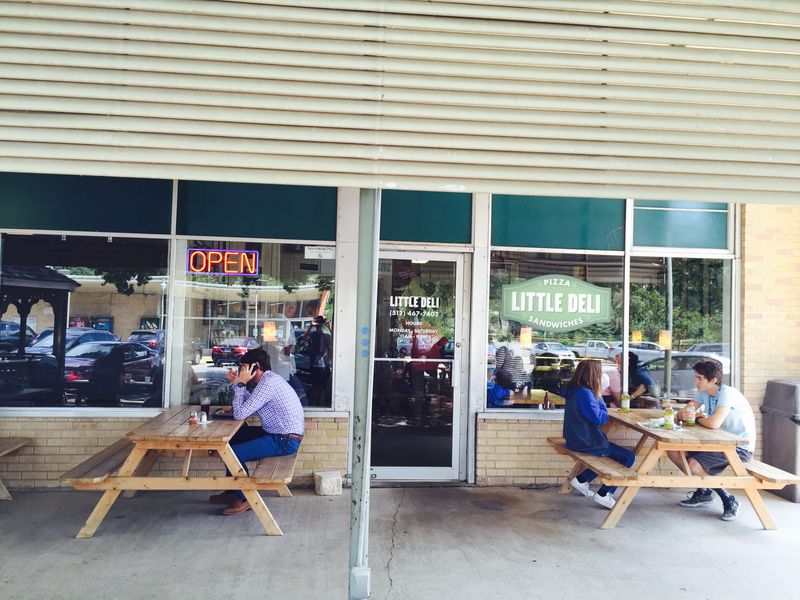 Little Deli & Pizzeria