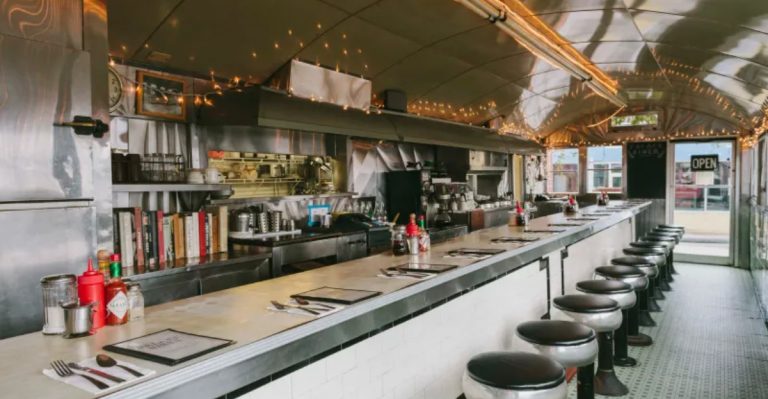 12 Underrated Maine Restaurants That Locals Swear Deserve More Love