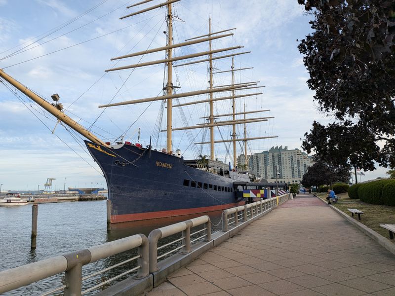 Moshulu, Philadelphia