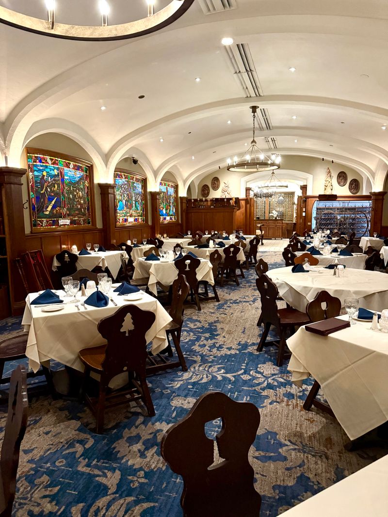 Mader's Restaurant – Milwaukee