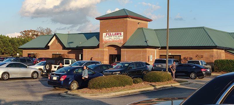 13. Fuller's Old Fashioned BBQ, Fayetteville, North Carolina