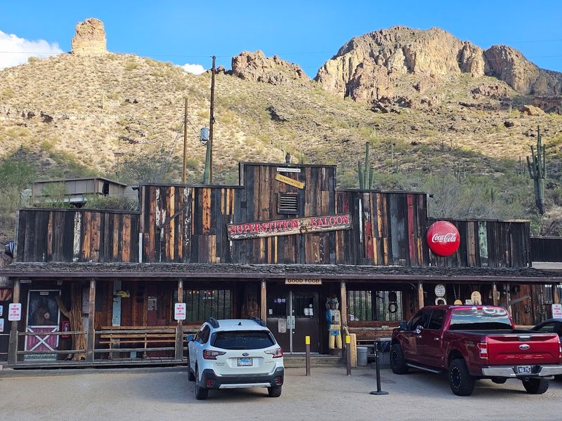 Superstition Saloon, Tortilla Flat