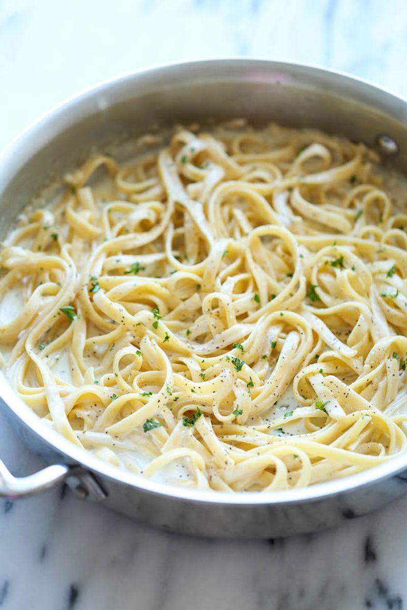 Creamy Garlic Parmesan Fettuccine