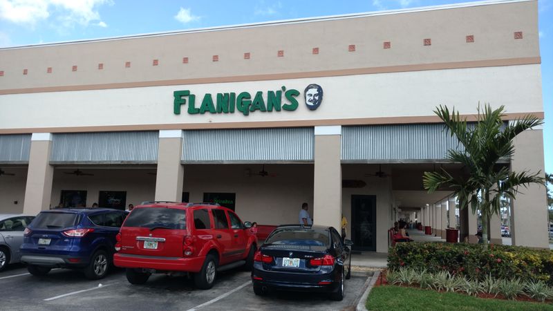 Flanigan's Seafood Bar & Grill — 17185 Pines Blvd, Pembroke Pines