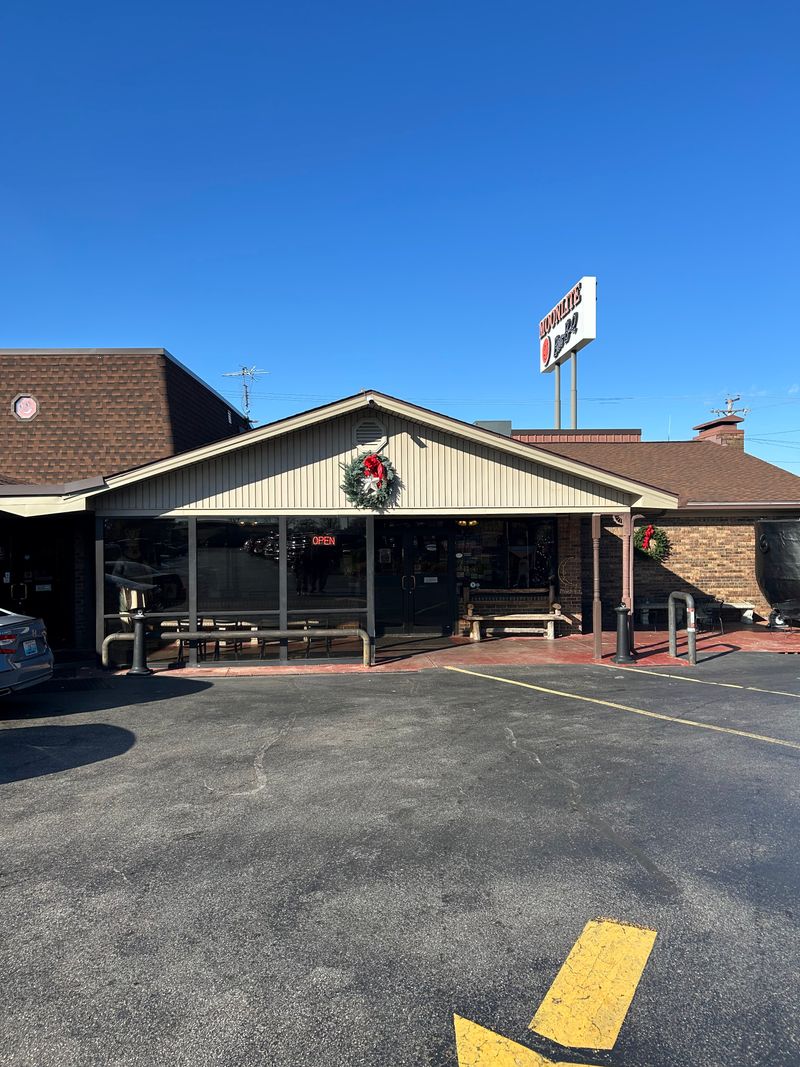 Moonlite Bar-B-Q Inn, Owensboro