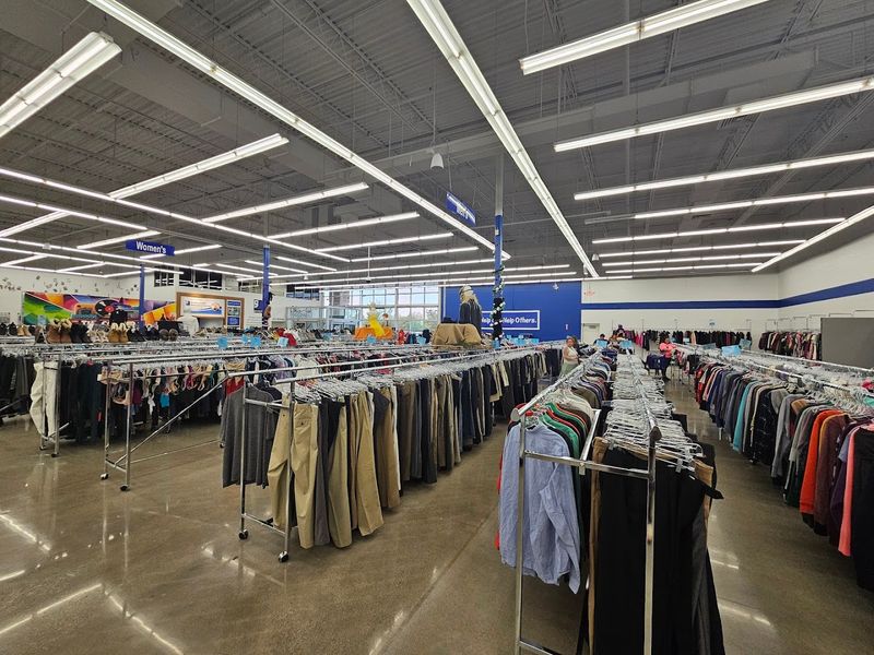 Perrysburg Goodwill Store, Perrysburg, OH