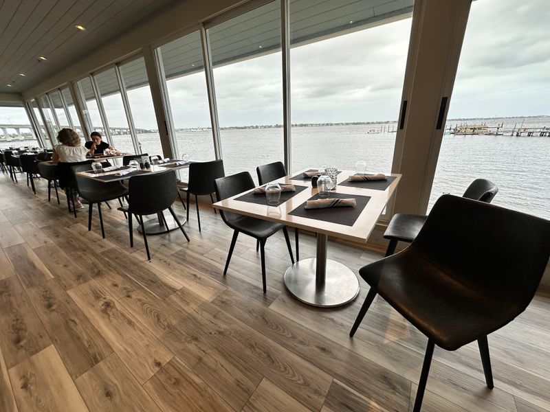 The Waterfront – Sailfish Lounge & Grill