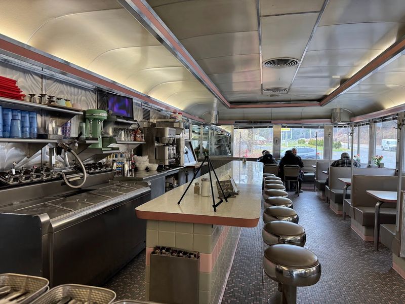 Village Diner (268 Route 6 and 209, Milford, PA)