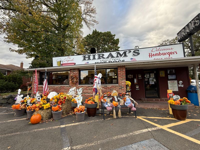Hiram's Roadstand, Fort Lee
