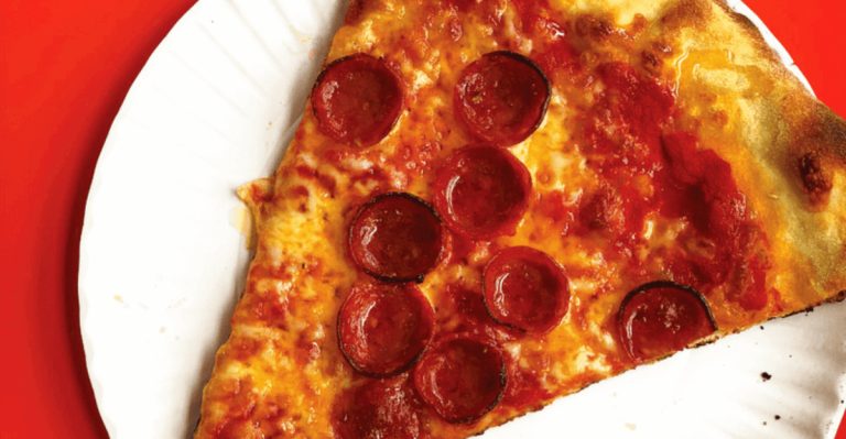 13 New York Food Traditions That Make No Sense Unless You Actually Live There