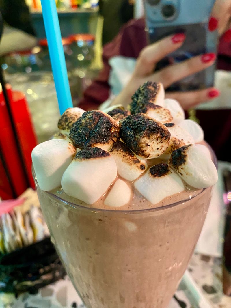 Ellen’s Stardust Diner