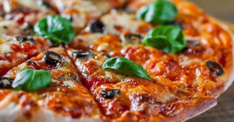 13 No-Frills Pizza Restaurants In Missouri That Are Totally Worth Your While