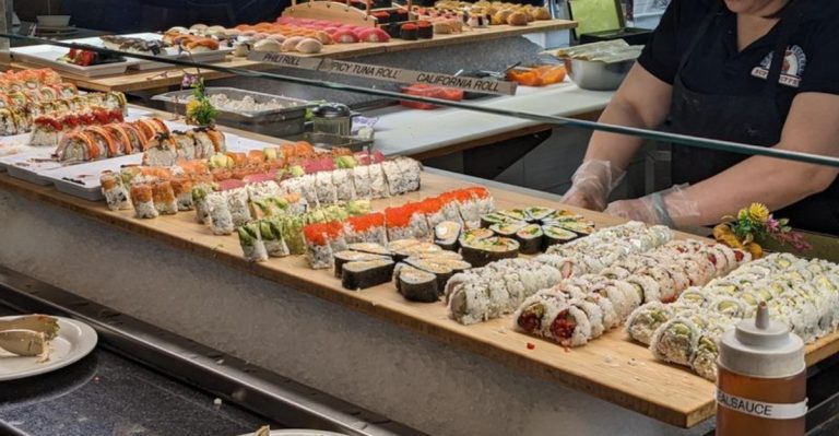 13 Ohio Seafood Buffets Where You Can Feast Without Overspending