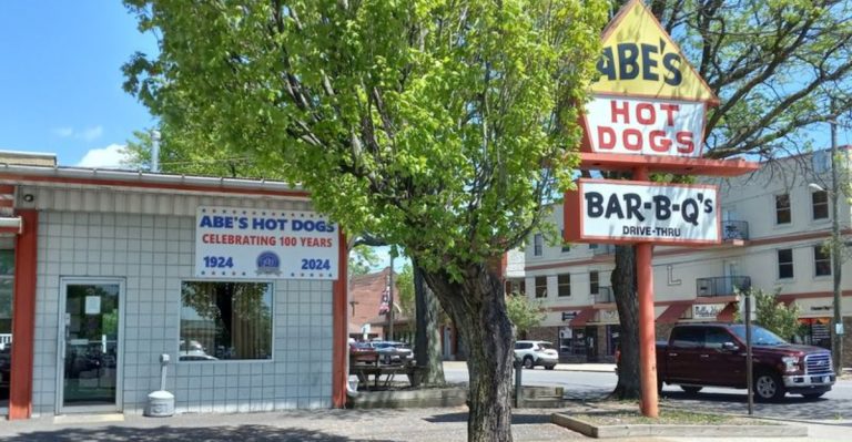 13 Pennsylvania Eateries Where The Chili Dog Steals The Show